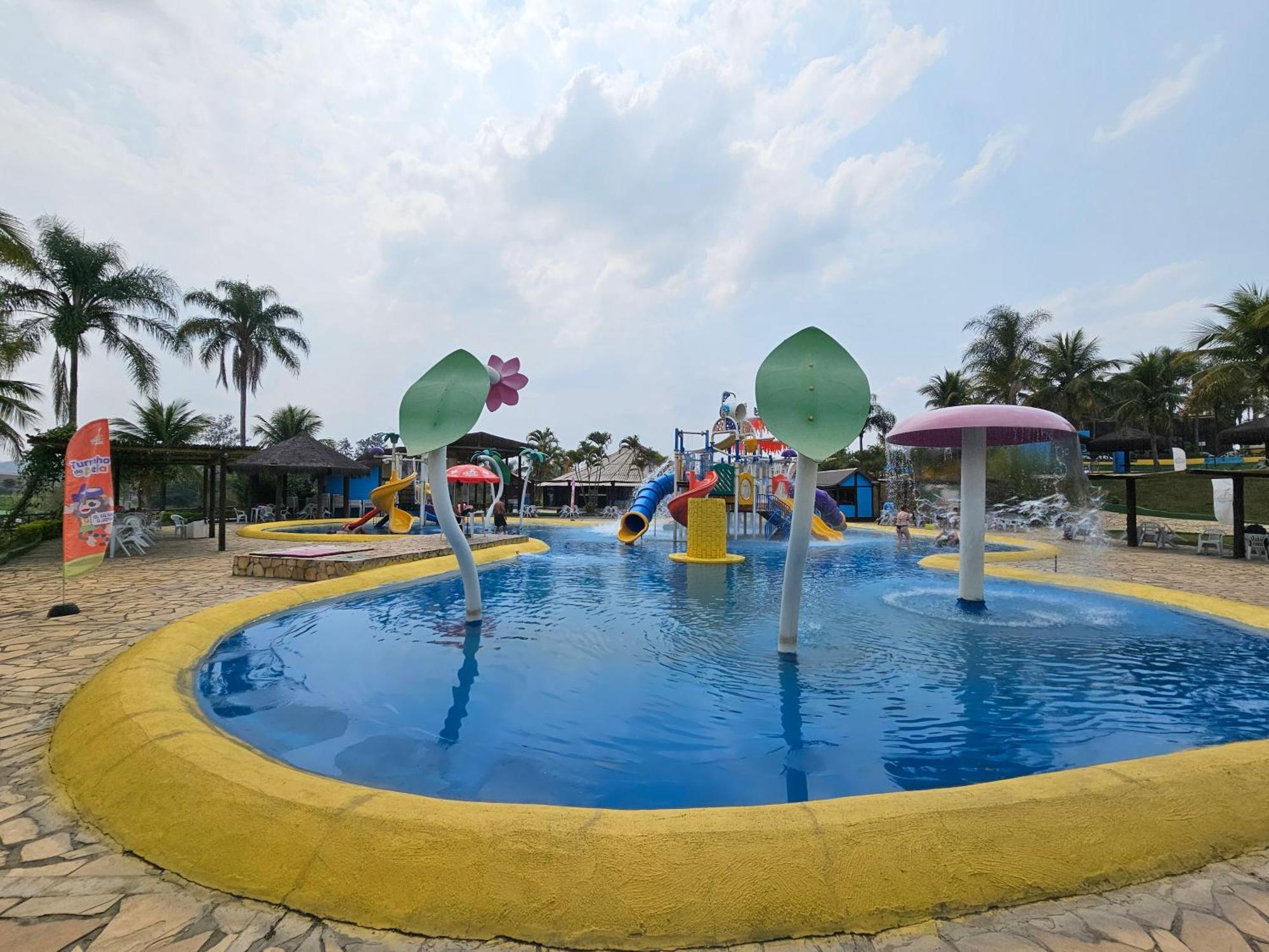 Flat Quartier Aldeia Das Aguas Park Resort Dorandia Luaran gambar